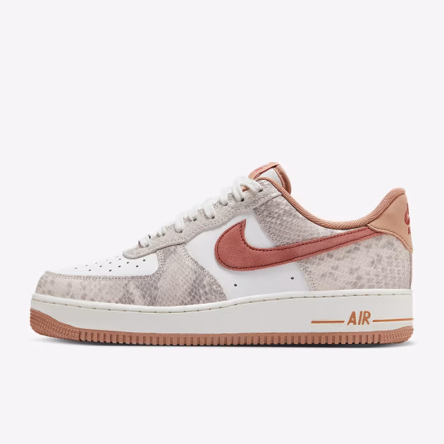 Air-Force-1-_07-LV8