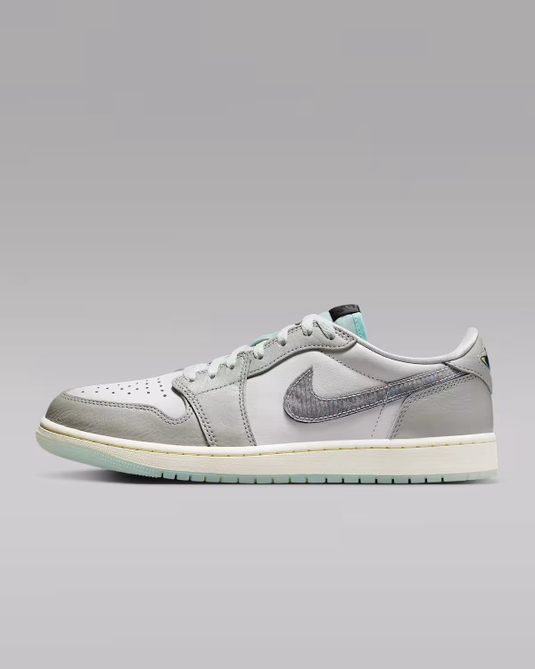 Air-Jordan-1-Retro-Low-_LNY_