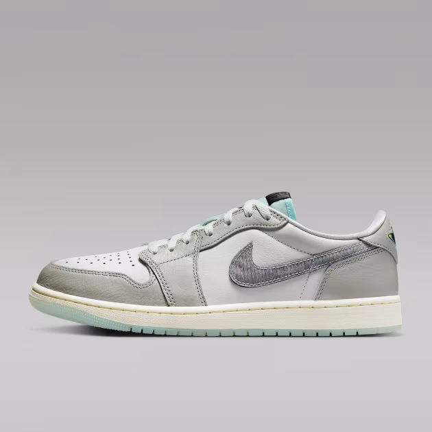 Air-Jordan-1-Retro-Low-_LNY_