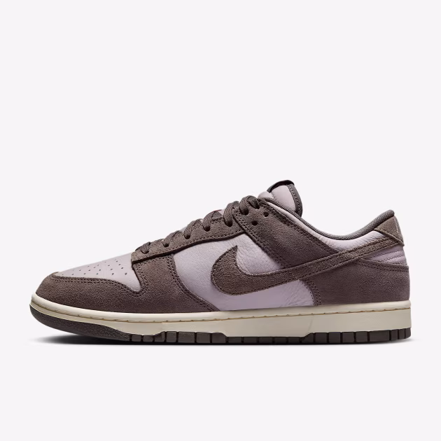Dunk-Low-Retro-SE-Leather-Suede