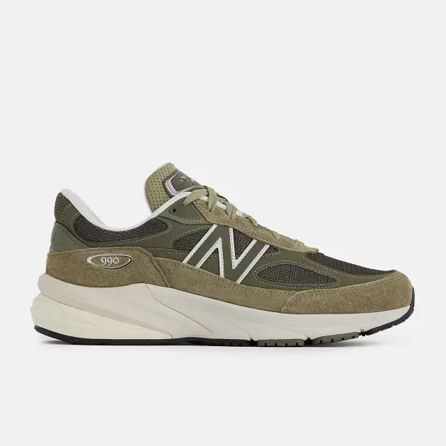 Made-in-USA-990v6